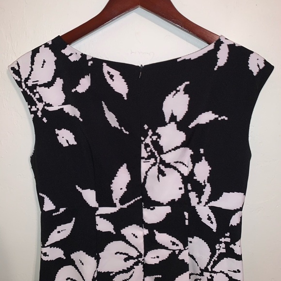 Studio I Black and White Floral Midi Dress - Picture 5 of 11